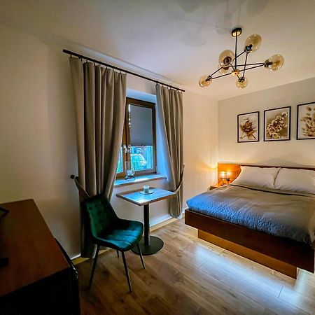 Domek Pod Katalpami Glowno Szoba fotó