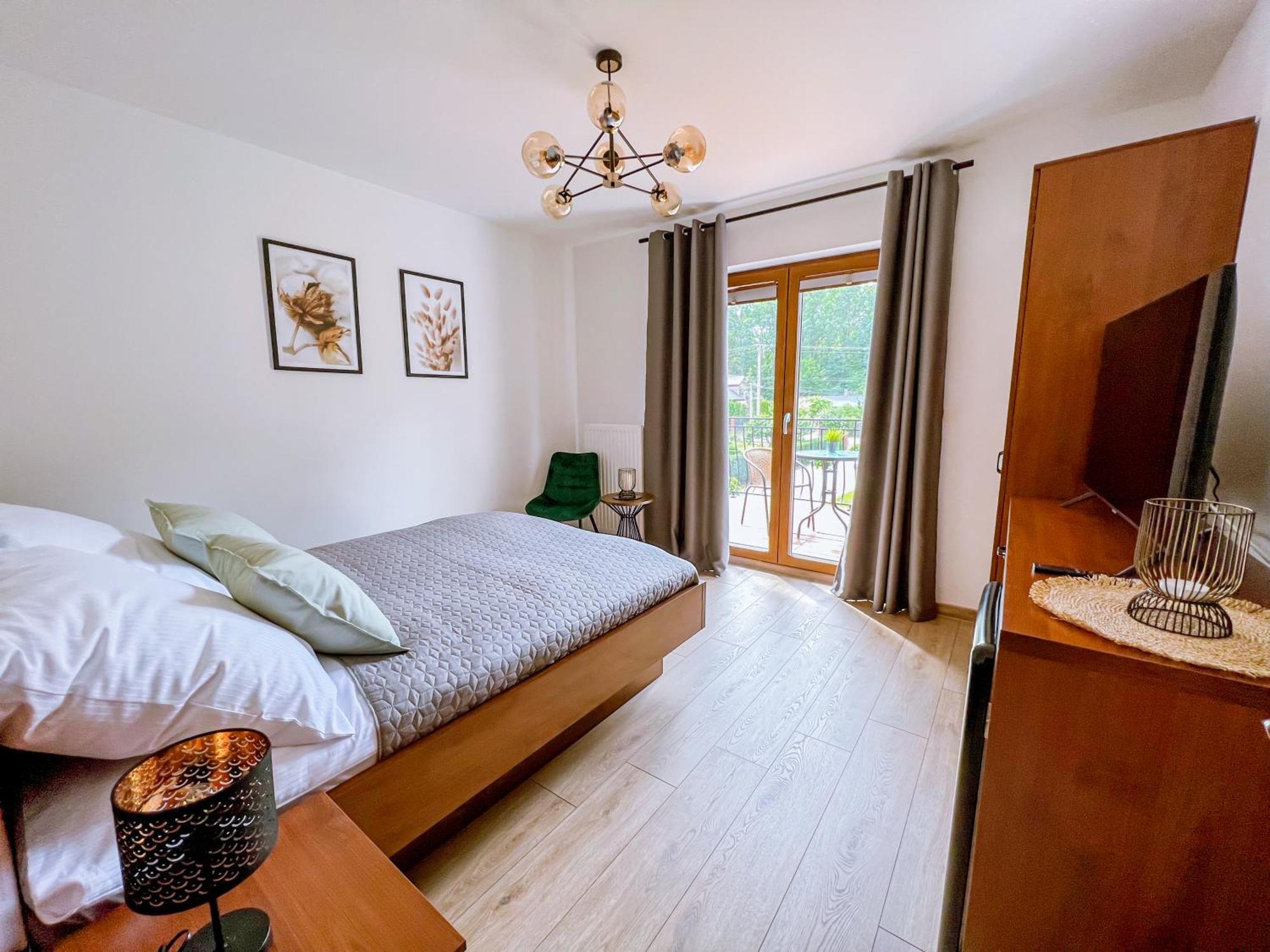 Domek Pod Katalpami Glowno Szoba fotó